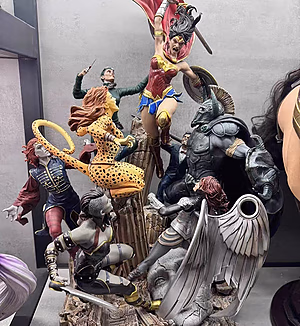 DC XM Studio  Wonder Woman Courtyard