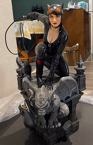 DC XM Studio Catwoman  Rebirth