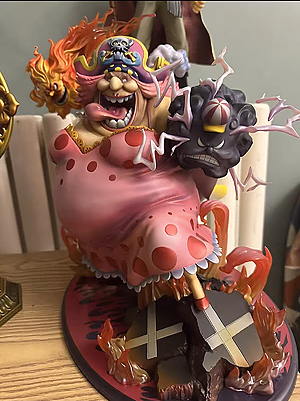 One Piece Megahouse  Great Pirate Big Mom