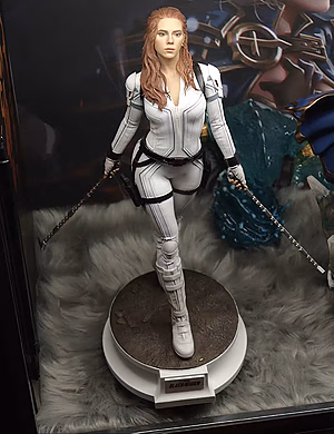 Black Widow Queen Studio Black Widow